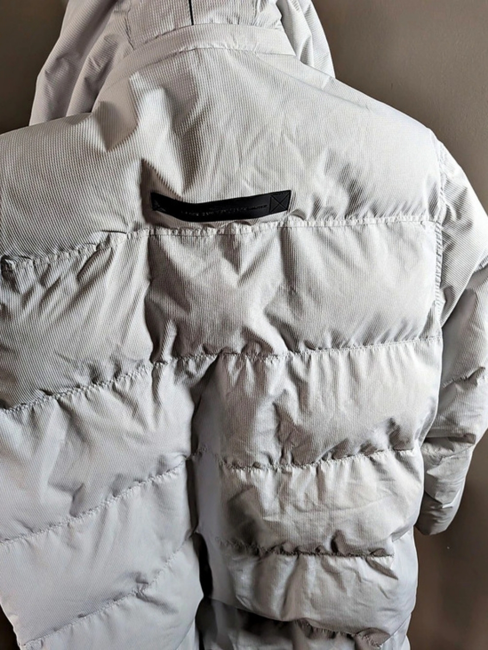 Project Ryu White Hooded Puffer Jacket XL Used - Picture 2 of 8